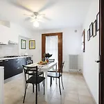 Yourbanflat San Giovanni Appartamento *