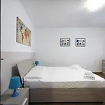 Yourbanflat San Giovanni Appartamento *