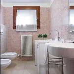 Yourbanflat San Giovanni Appartamento *