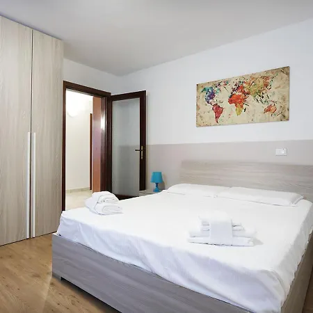 Yourbanflat San Giovanni Appartamento